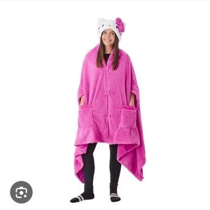 Hello Kitty Fuchsia Hooded Wrap